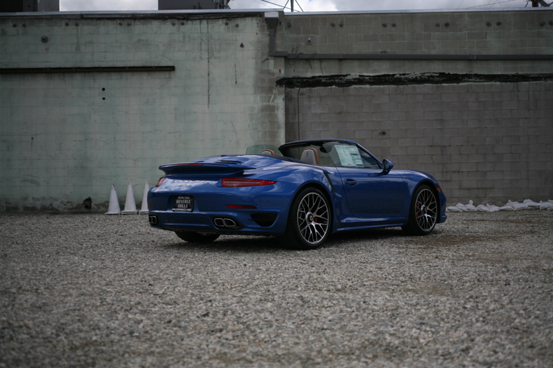 Illustration for article titled Impromptu 991 Turbo photoshoot